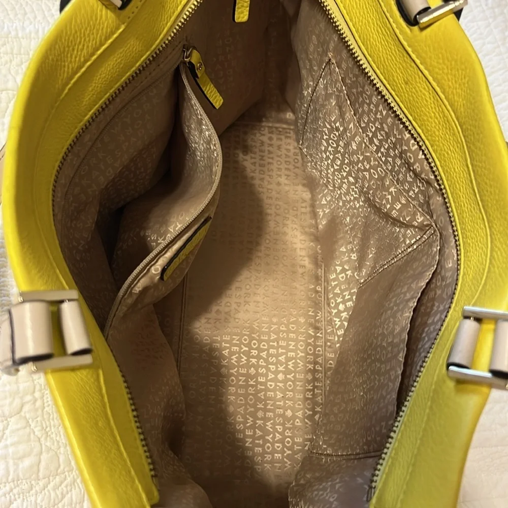 Kate Spade: Leather handbag - Picture 7 of 9